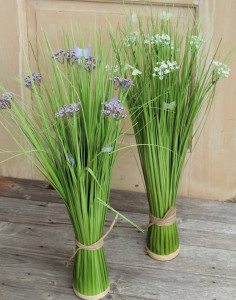 4779 220 a3 Пучок синтетической травы с шелковыми цветами и бабочками, 72 см, светло-фиолетовый H-andreas