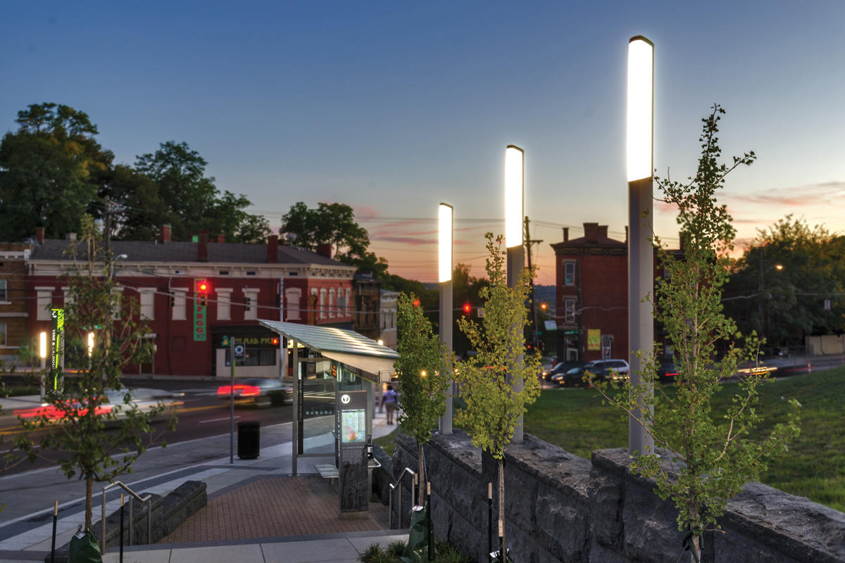 FSRT255 Трио пешеходное освещение  Forms-surfaces 