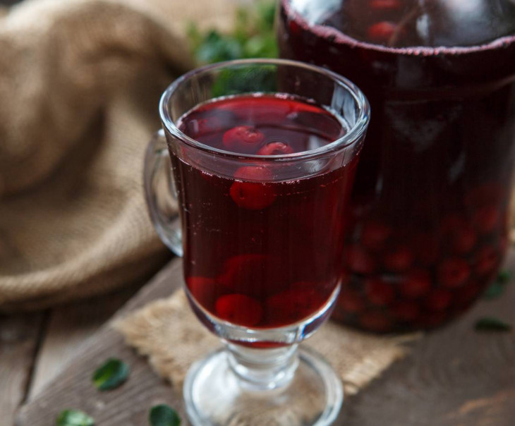 4236 Компот вишневый с косточкой Виктория Храмцова Вкусляндия  - Вид №2