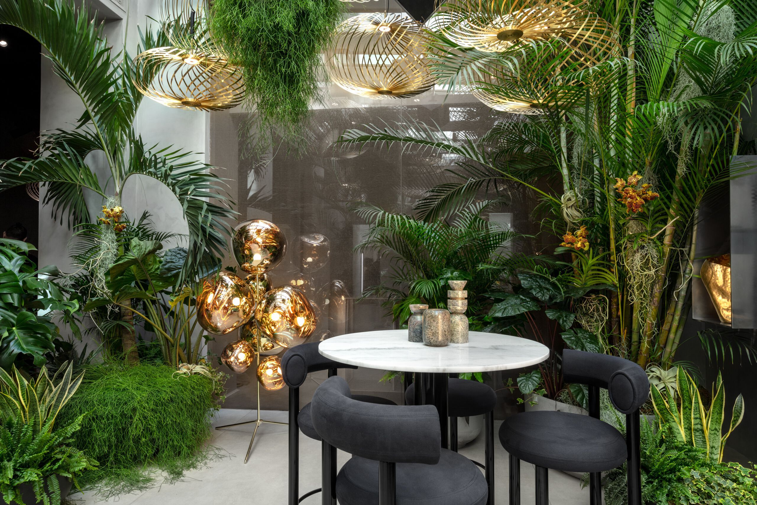 Высокий металлический табурет с тканевой подкладкой Tom Dixon Fat ARCH-00066886 - Вид №13