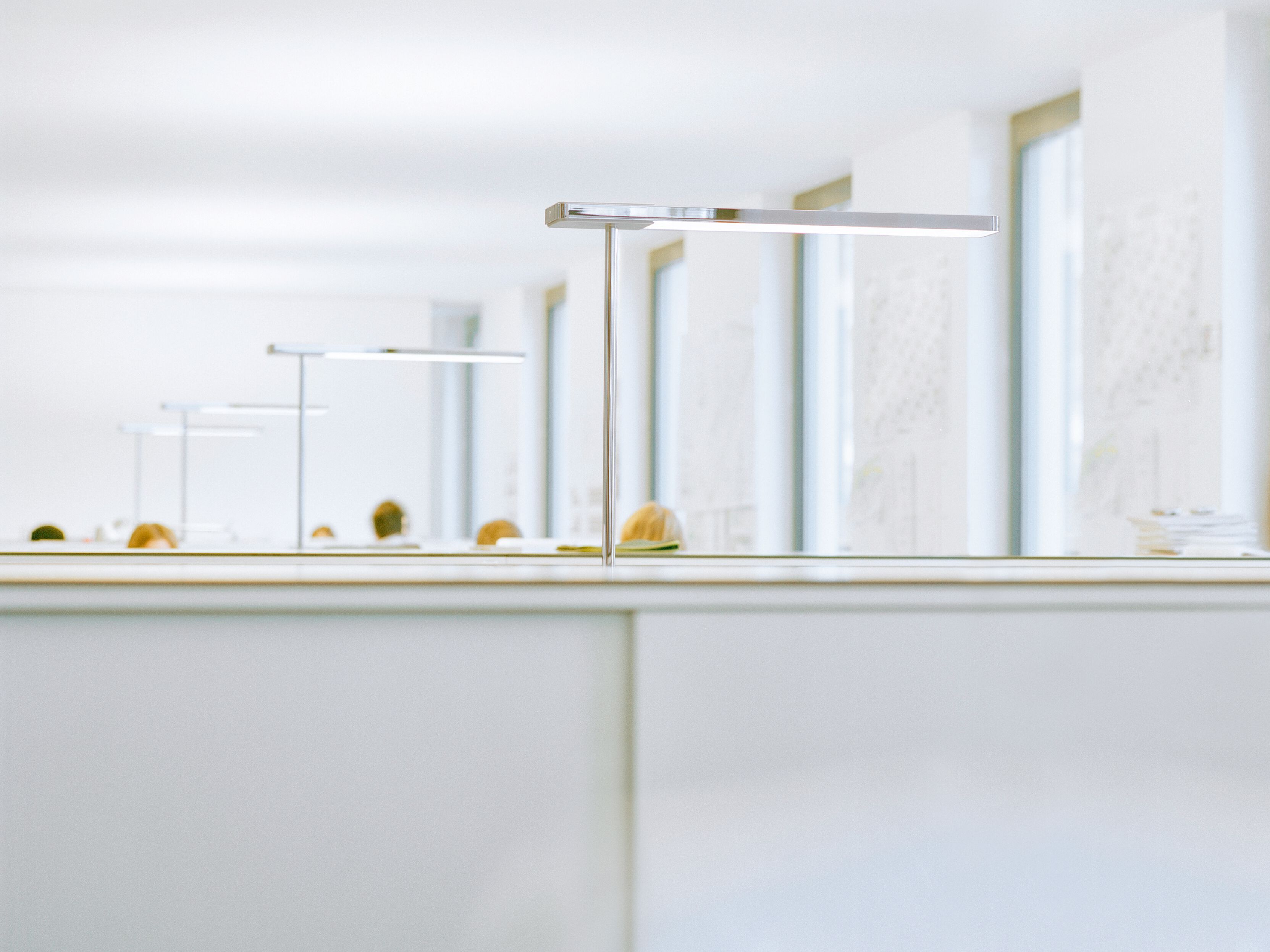 Алюминиевый светодиодный торшер serien.lighting SLICE2 ARCH-00084037 - Вид №8