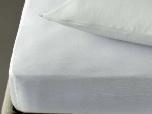 Demaflex Наматрасники из эластичного полиэстера и микроджерси Basici