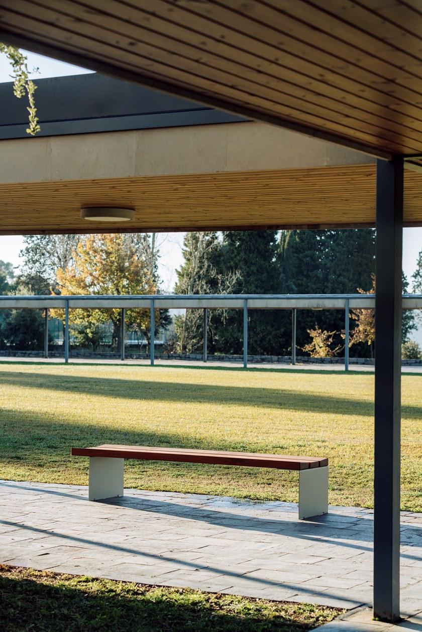 URBIDERMIS Скамья из массива дерева без спинки Bancal sun-id-1454563 - Вид №1