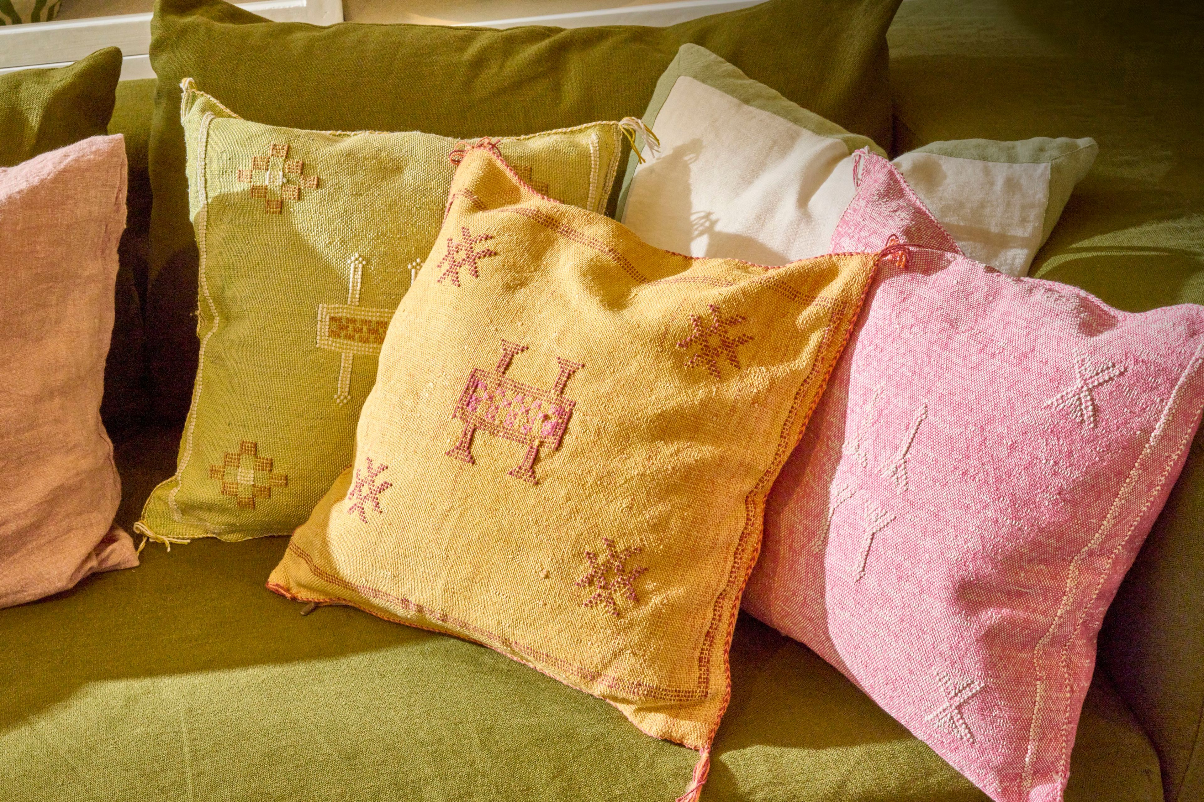 Квадратная подушка из растительных волокон POMAX MOIRA ARCH-00030104 - Вид №3