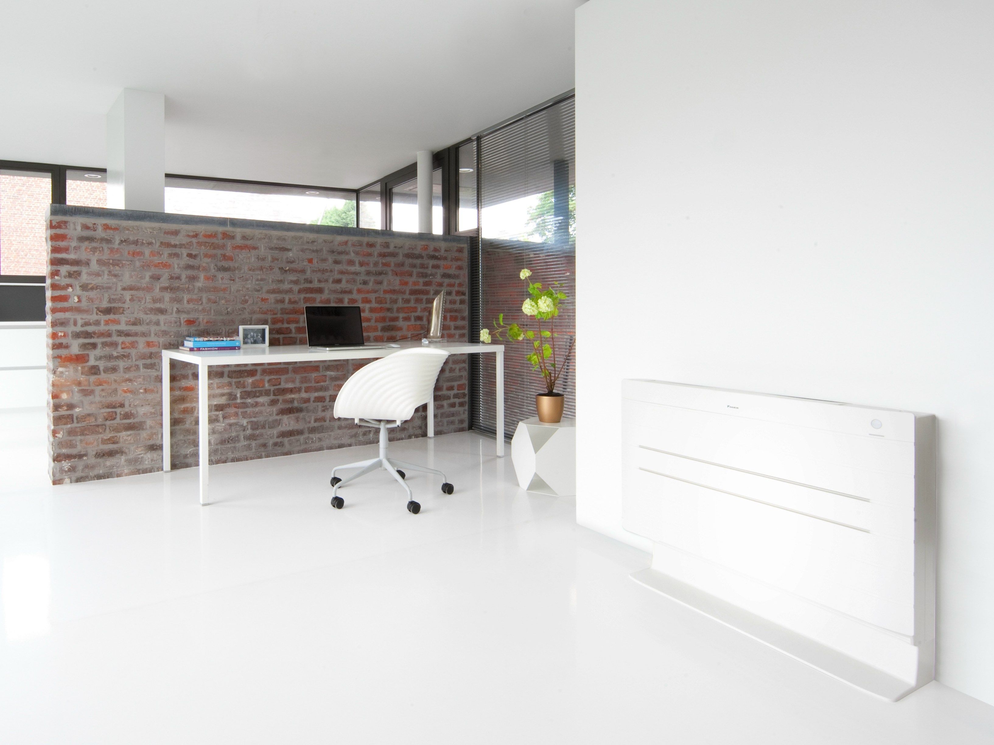 Моно-сплит-кондиционер для пола Daikin моно-сплит-фиксированные кондиционеры ARCH-00024712 - Вид №1