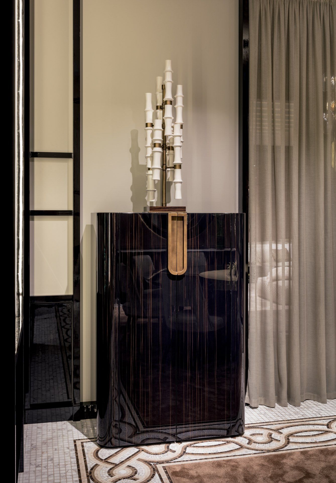 Буфет из черного дерева со встроенным освещением Sicis Fluxus ARCH-00117263 - Вид №2