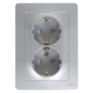 Розетка двойная встраиваемая Systeme Electric Blanca с заземлением со шторками цвет алюминий