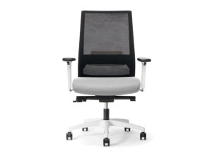 Операционный офисный стул с подлокотниками 5 спиц