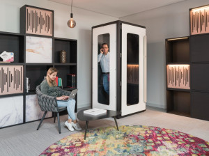 Одноместная акустическая офисная кабина со встроенным освещением