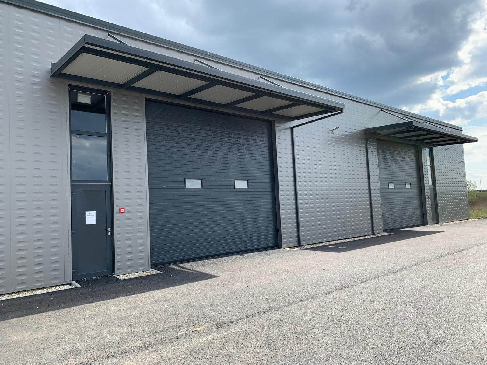 Изолированная металлическая панель для фасада ELCOM SYSTEM ТЕРМОПАРЕТЫ® ARCH-00151976 - Вид №23