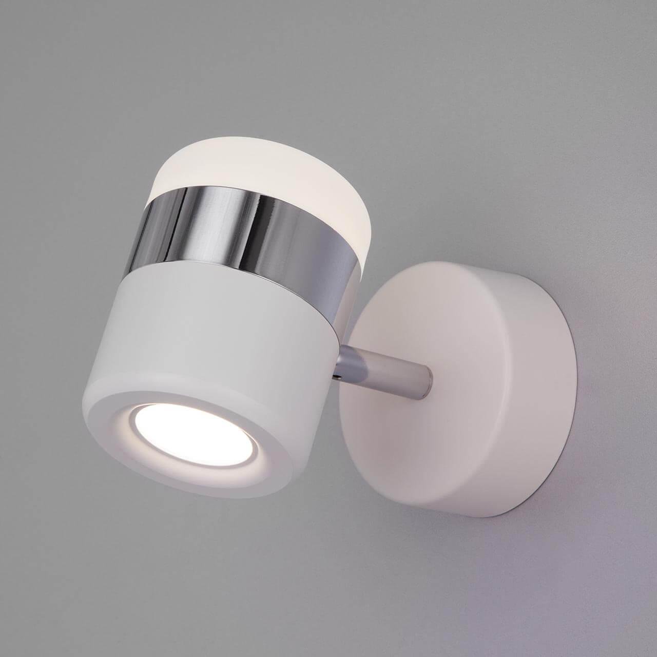 Спот настенный светодиодный белый Oskar 20165/1 LED EUROSVET OSKAR 00-3925906 Белый;хром  - Вид №1