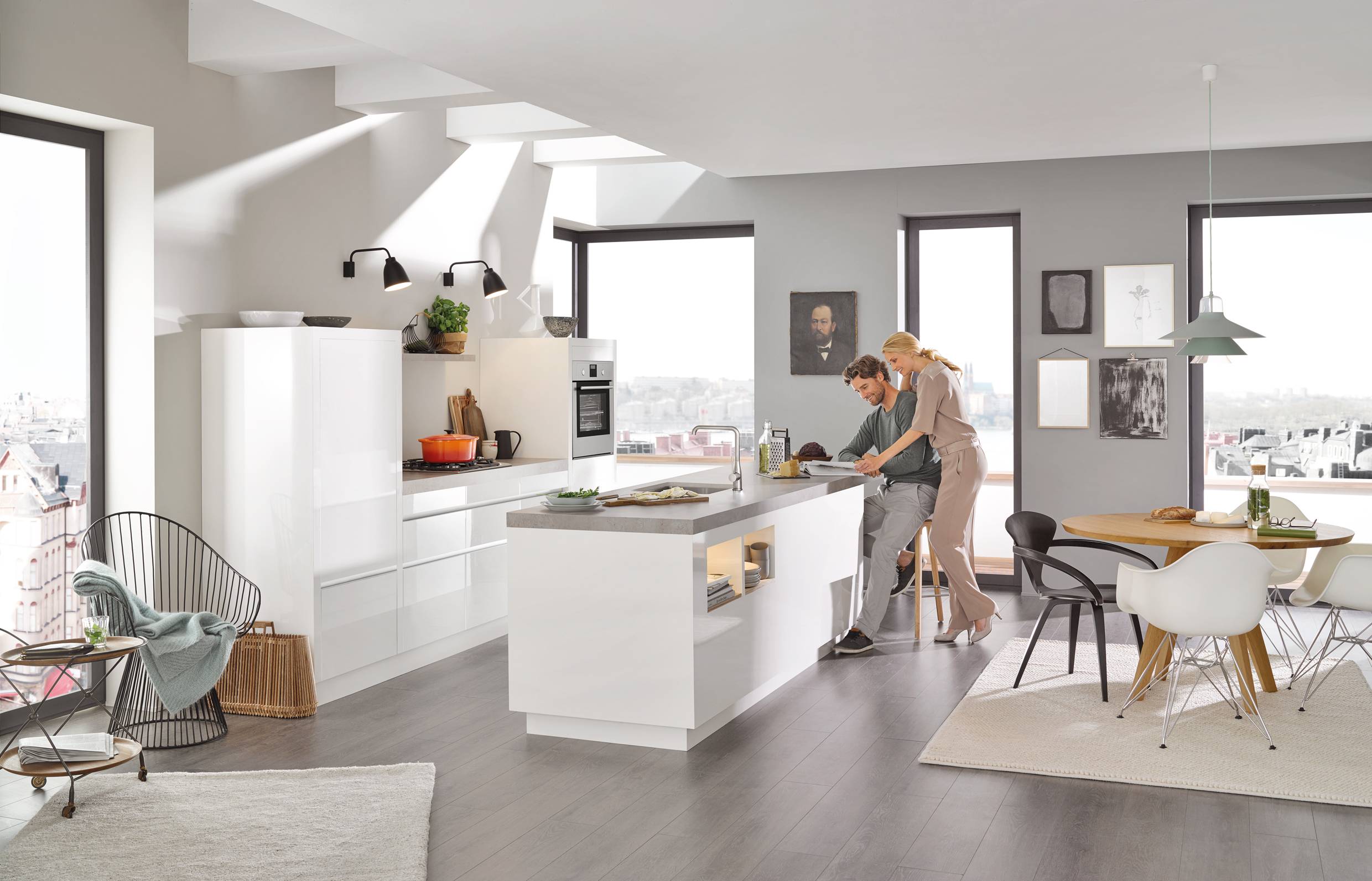 Смеситель для кухни GROHE Essence+ с высоким изливом, суперсталь (30269DC0) - Вид №1