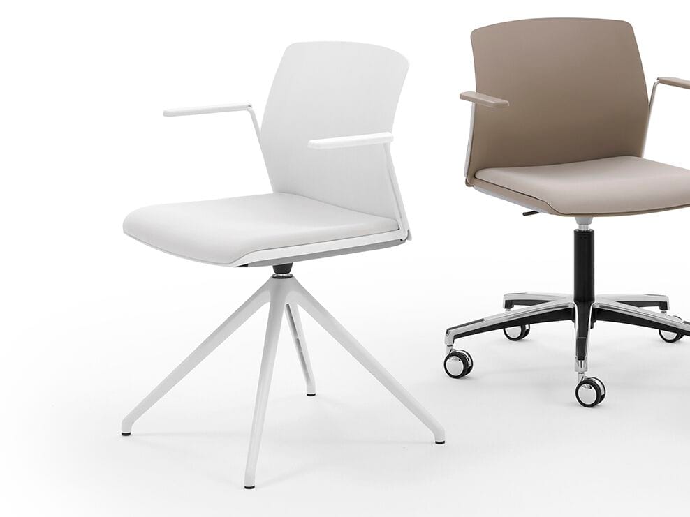 Пластиковый поворотный стул со встроенной подушкой и подлокотниками Diemmebi Весы ARCH-00008809 - Вид №1