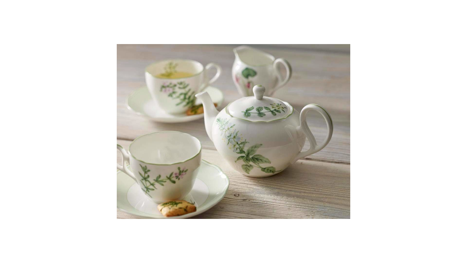 10613848 Noritake Чашка чайная с блюдцем Noritake "Английские травы" 250мл Фарфор костяной  - Вид №1