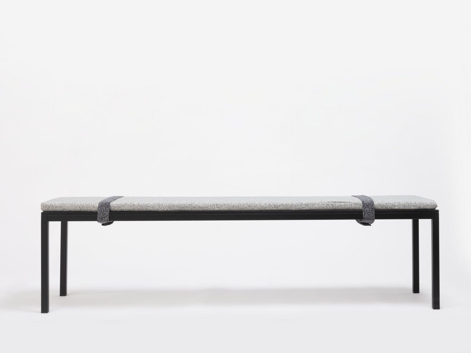 Стальная и деревянная скамья ONDARRETA Dry ARCH-00106430