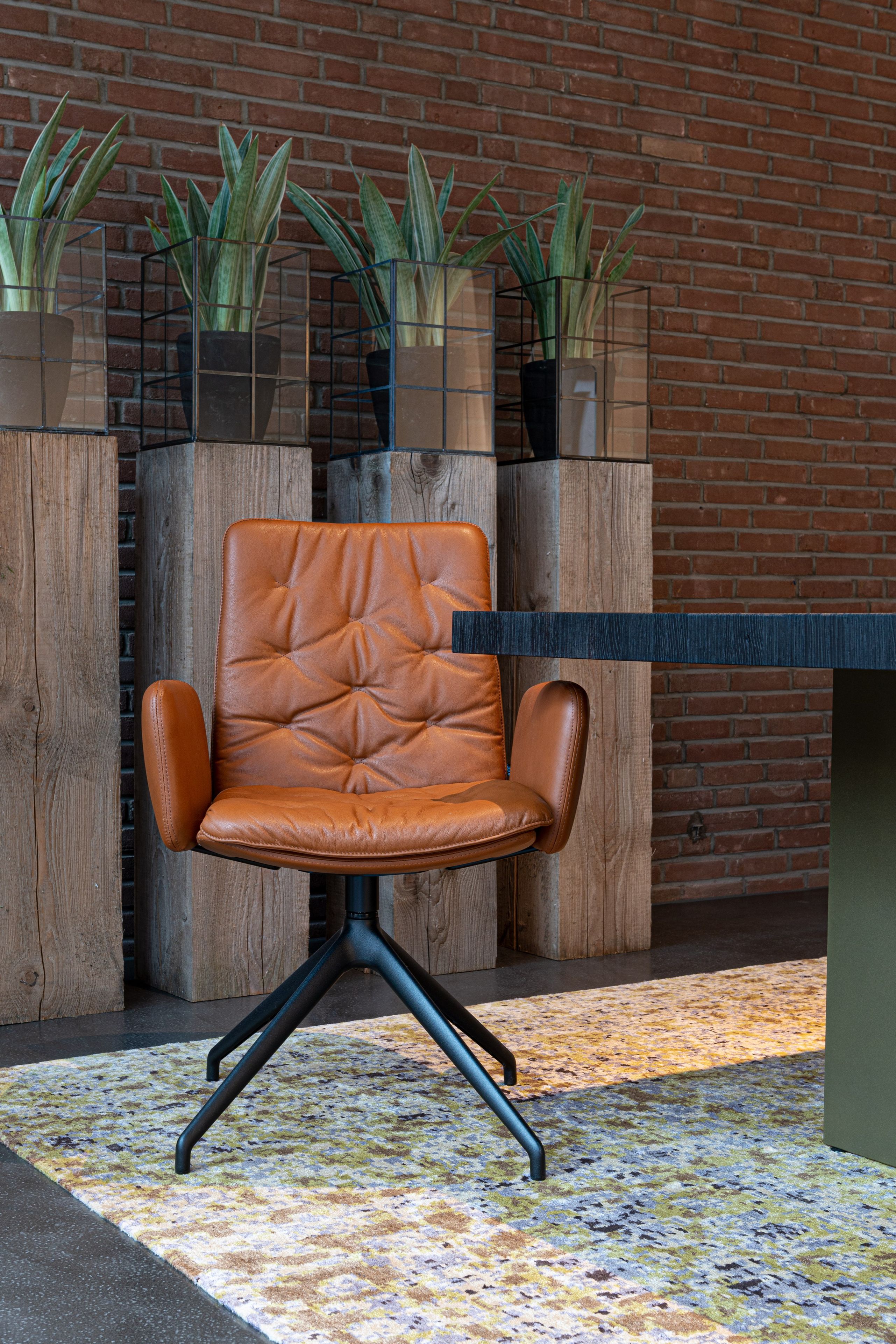 Мягкое вращающееся кресло с подлокотниками KFF Arva Stitch ARCH-00096538 - Вид №10