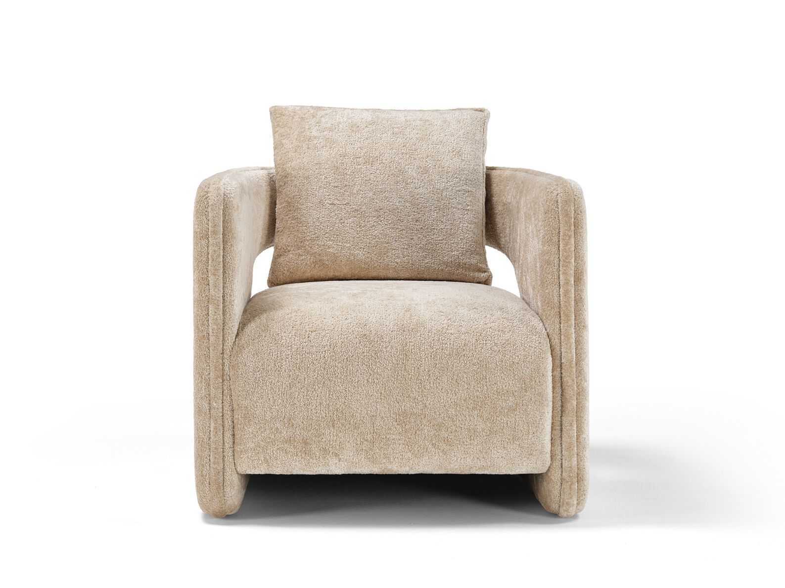 Тканевое кресло с подлокотниками Casa Magna LEWIS ARCH-00116490