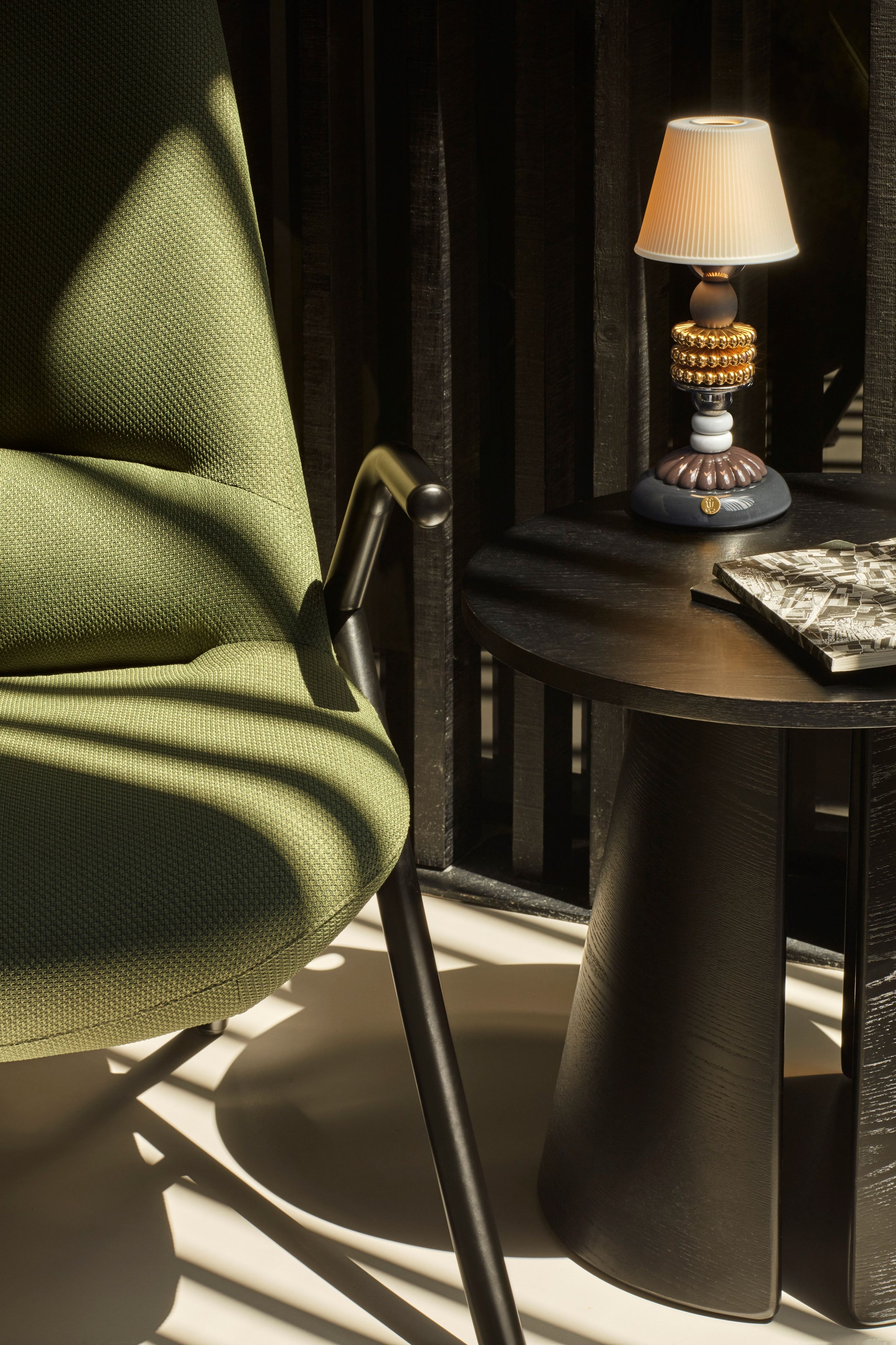 Кресло из полиэстера с высокой спинкой TEULAT Dins ARCH-00130282 - Вид №24