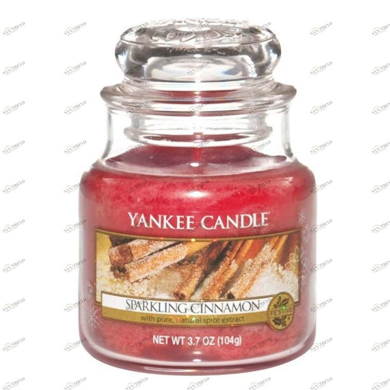Свеча маленькая в стеклянной банке "Сверкающая корица" Sparkling Cinnamon 104гр 25-45 часов YANKEE CANDLE  267937 Красный 