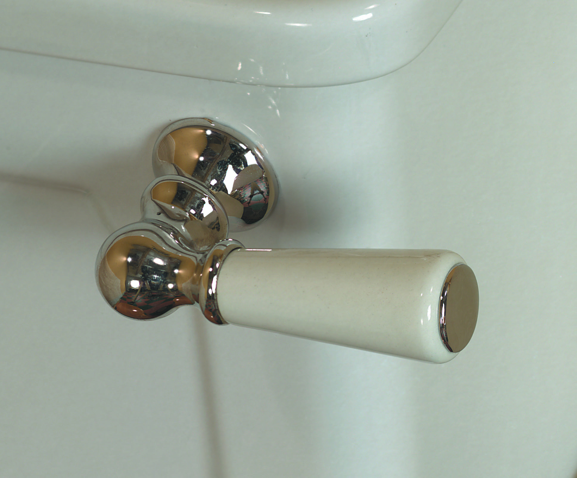 TCWC3CERLL Керамический комплект унитаза для нижнего бачка Thomas Crapper  - Вид №3