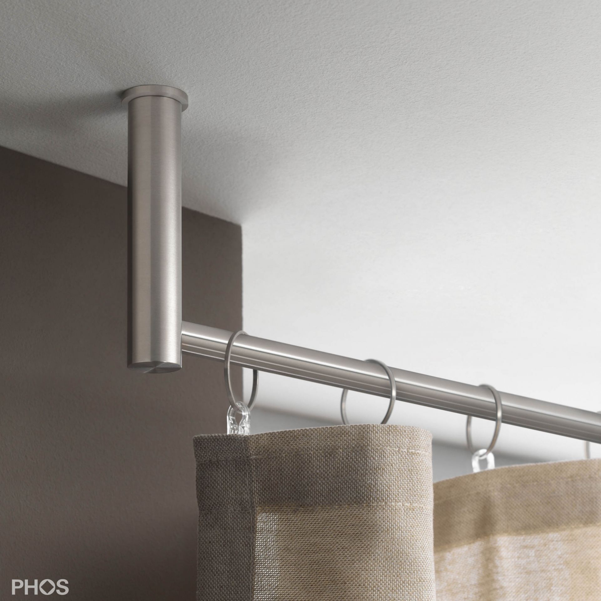 VS20-100E2600-D Комплект карнизов: 260 см с 2 концевыми кронштейнами и 1 кронштейном в качестве центральной опоры (среднее расстояние до потолка) PHOS 