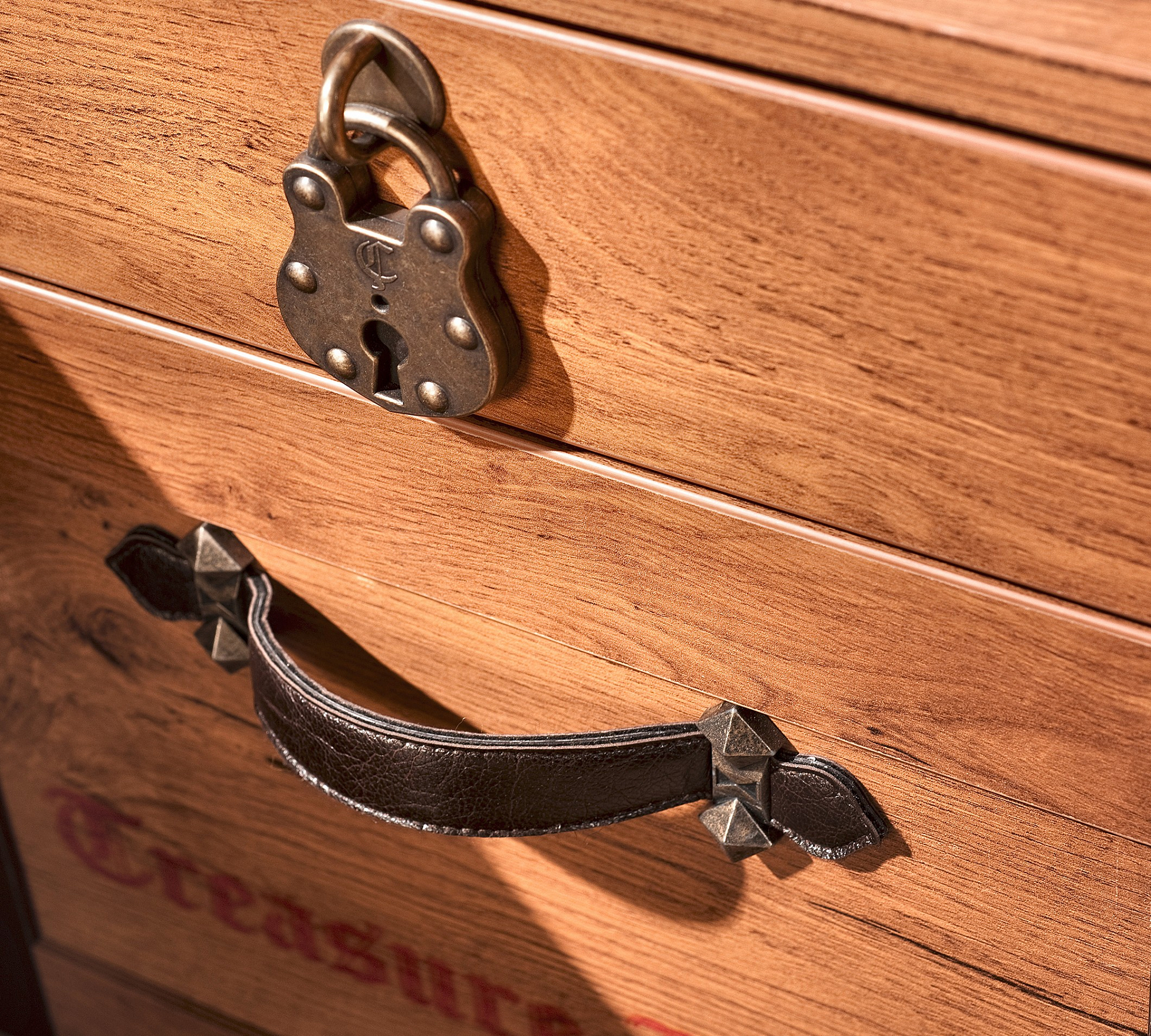 Прикроватная тумбочка узкая с 2 ящиками Pirate CILEK PIRATE 00-3832591 Коричневый Santreyd  - Вид №2