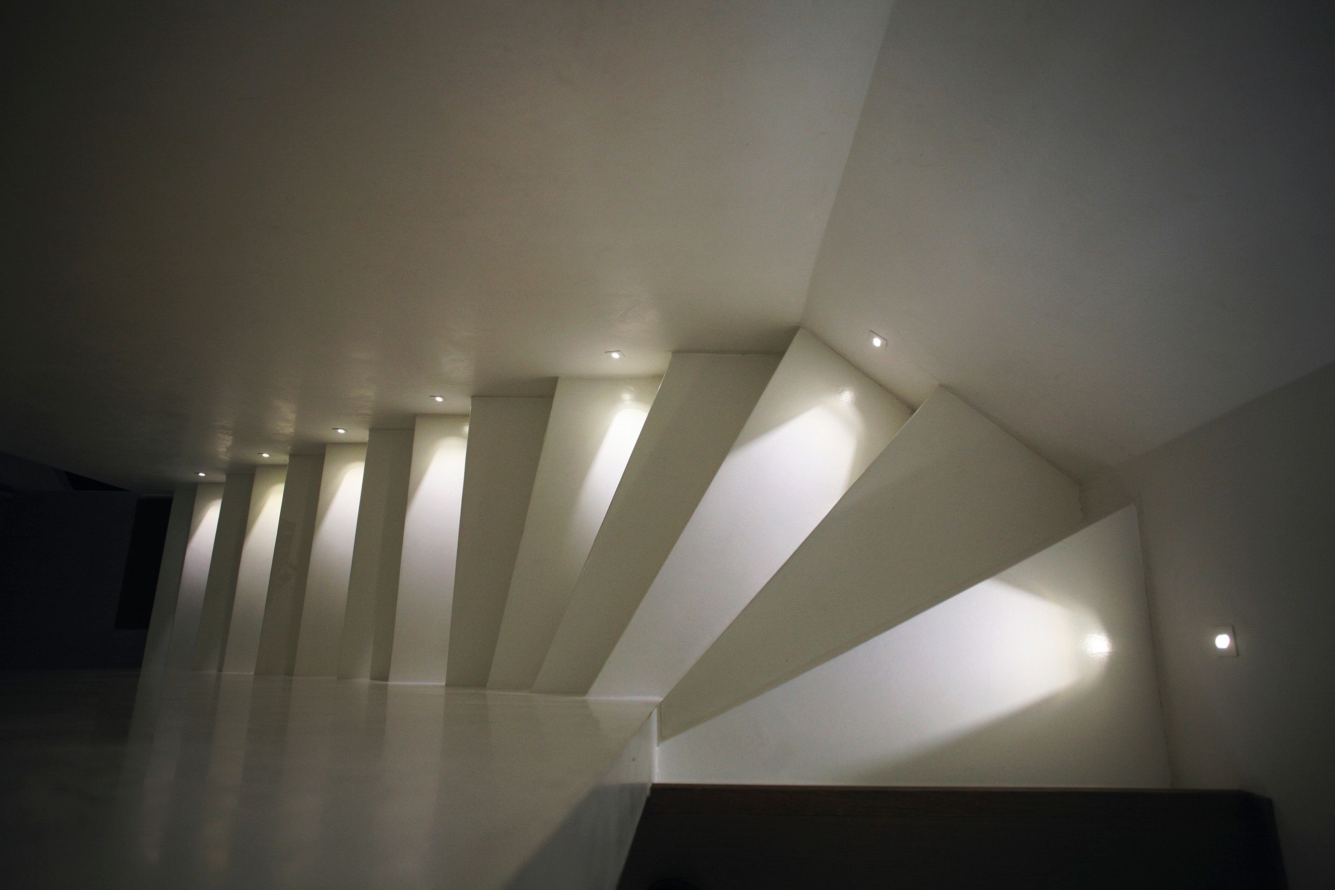 Настенный светодиодный маркер Rossini Illuminazione REQ ARCH-00150886 - Вид №2