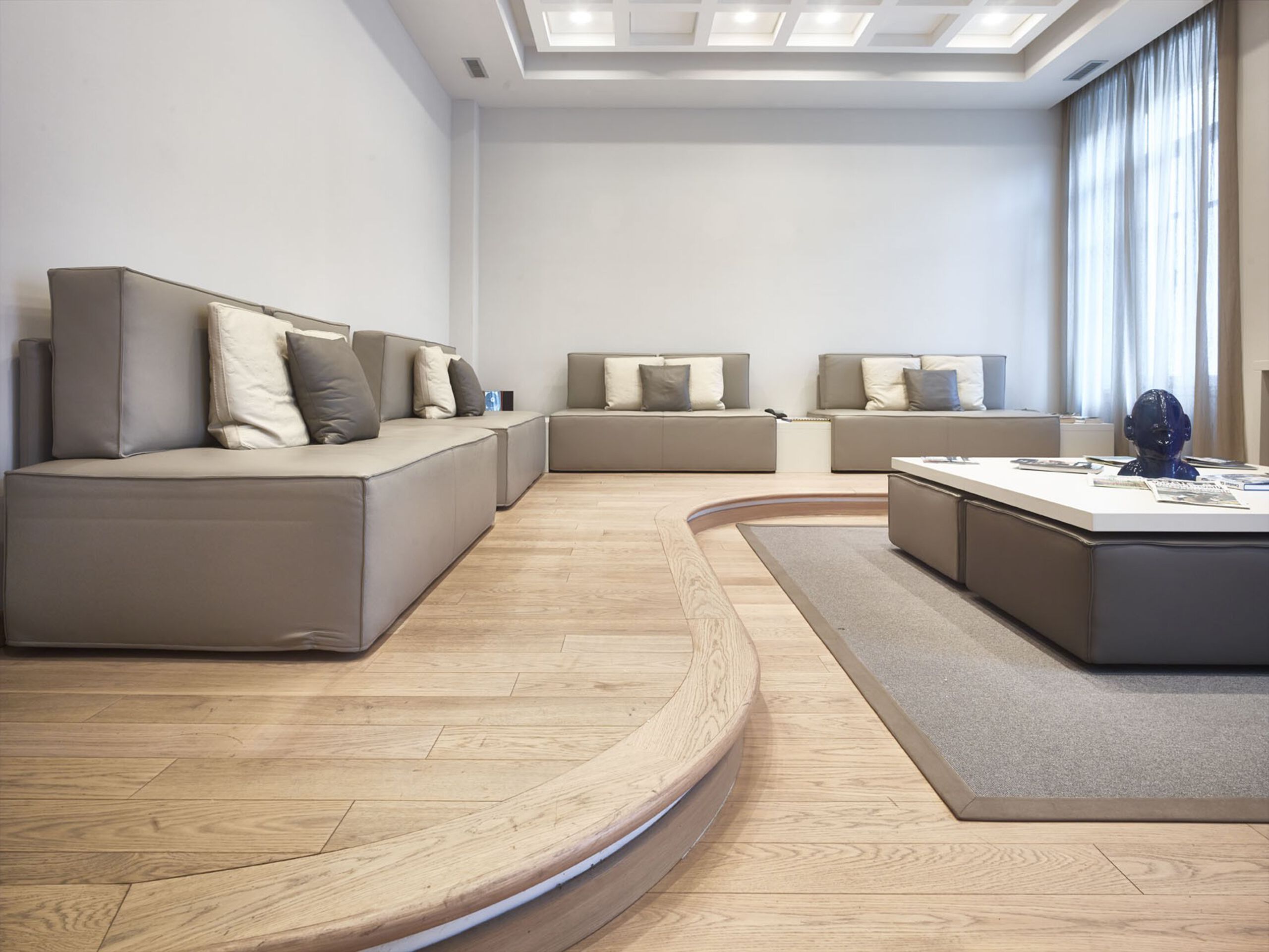 Биосовместимое трехслойное деревянное покрытие Fiemme Tremila SCALA CON TORO ROTONDO ARCH-00095857 - Вид №1