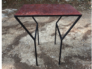 Стальной прямоугольный высокий стол