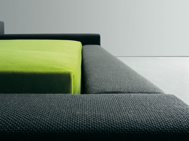 Двуспальная кровать с мягким изголовьем Living Divani Extra Wall ARCH-00035794 - Вид №3