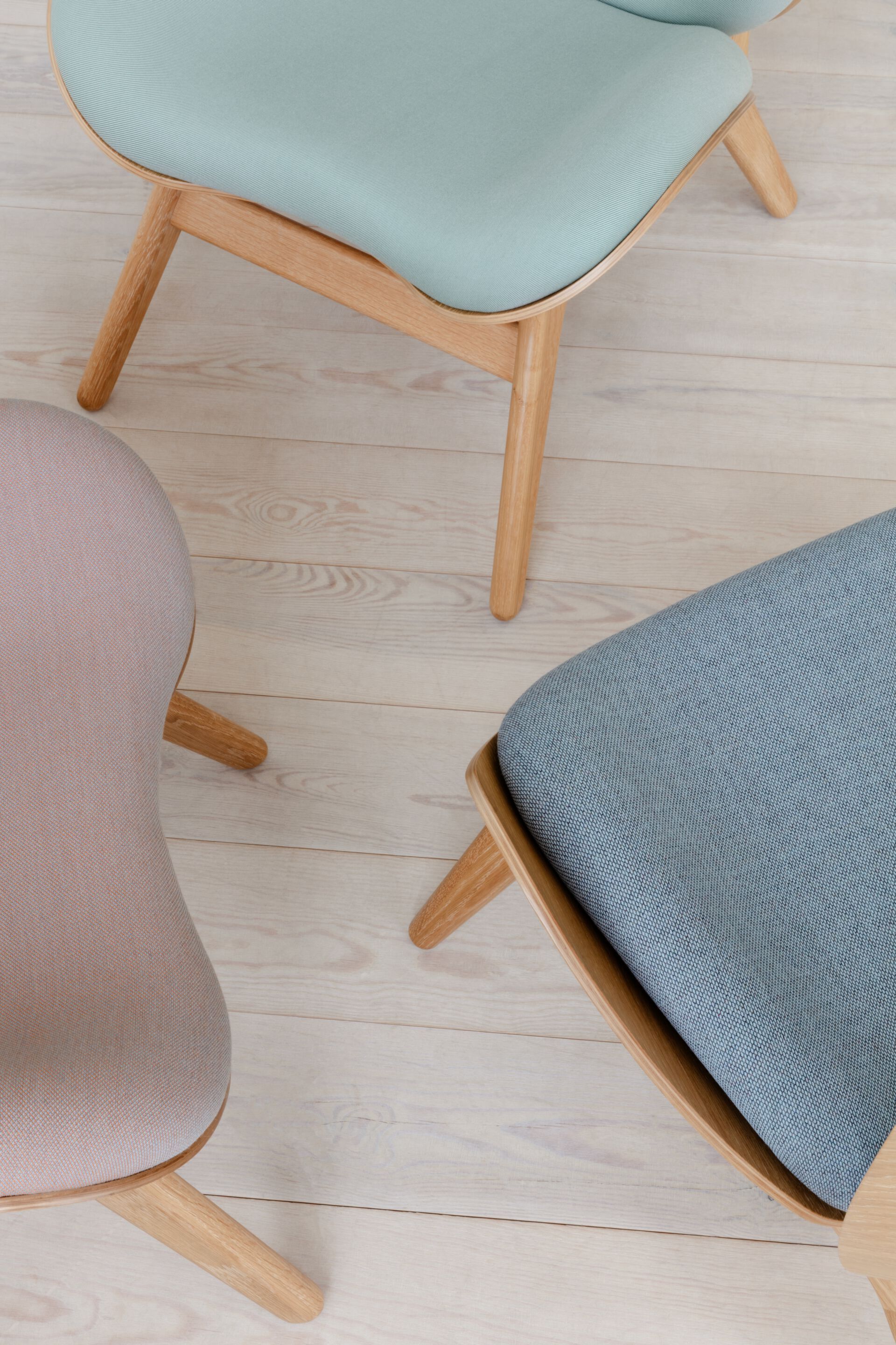 Мягкое кресло из ткани Kvadrat UMAGE a Conversation Piece ARCH-00113707 - Вид №2