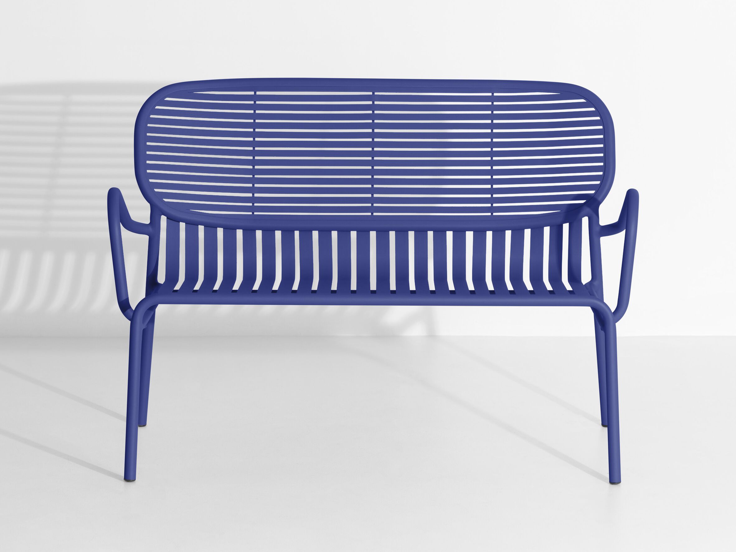 Алюминиевая садовая скамейка с порошковым покрытием с подлокотниками Petite Friture выходные ARCH-00120153 - Вид №5