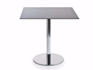 Квадратный стол HPL с основанием для спиц