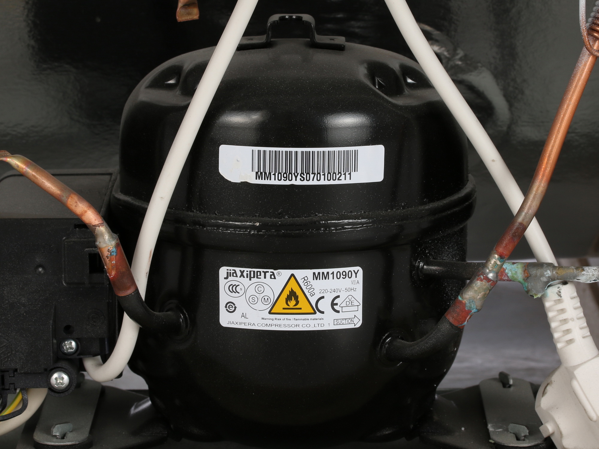 1139895 Холодильник компактный   Бирюса М110 серый STDN-0022657 - Вид №6