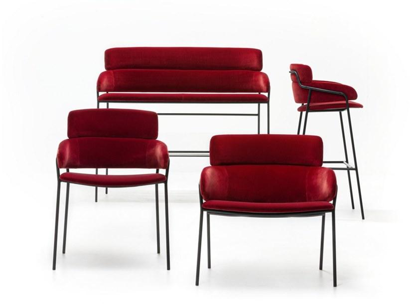 arrmet Высокий табурет из ткани со спинкой Strike 831 - Вид №1