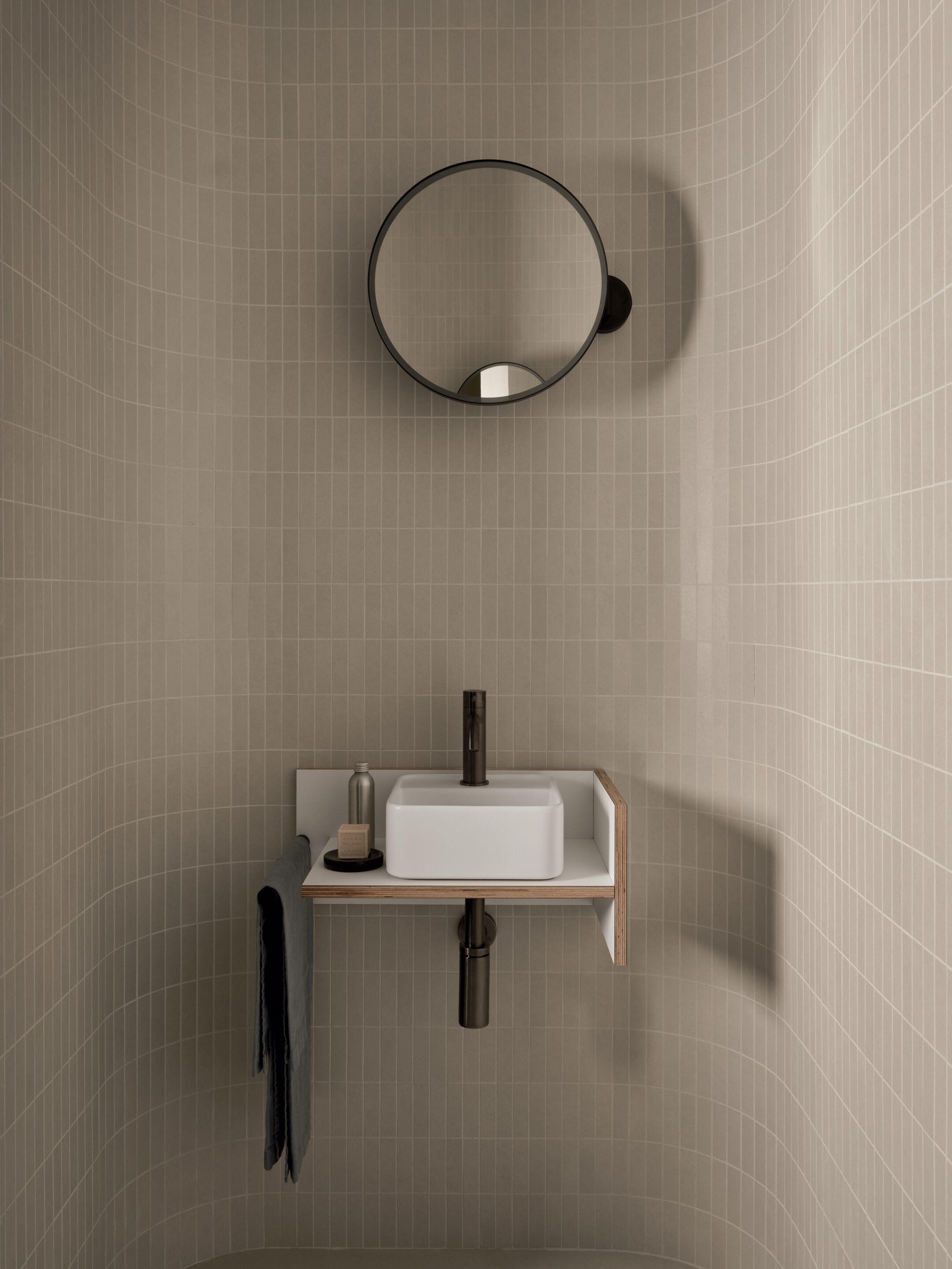 Подвесной умывальник Fenix-NTM® со встроенной раковиной с держателем для полотенец Ceramica Cielo Тео ARCH-00075018 - Вид №1