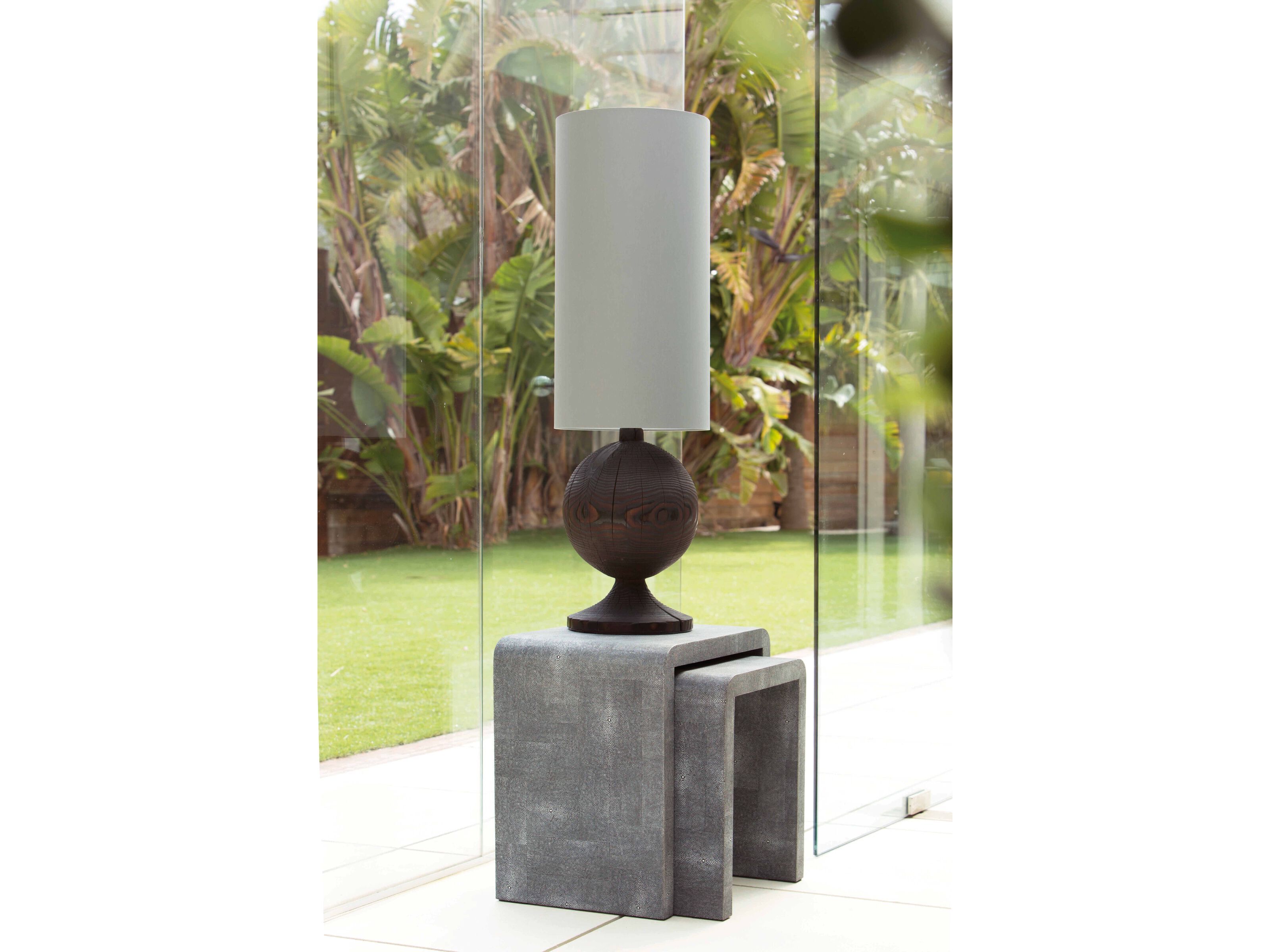 Настольная лампа из сосны LAMBERT MASSAI ARCH-00103788 - Вид №1