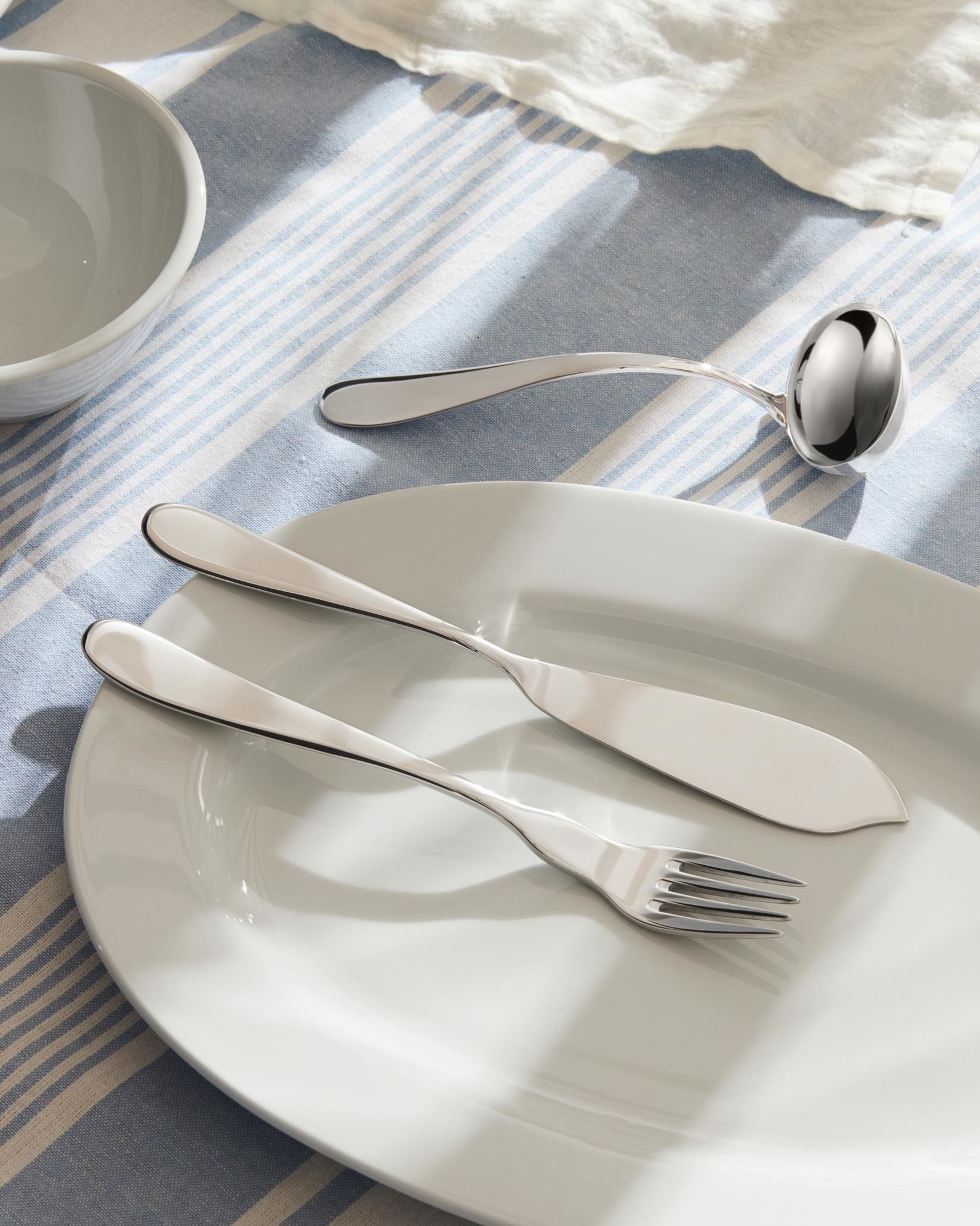 Сервировочный нож для рыбы Alessi Nuovo Milano 5180/20 - Вид №1