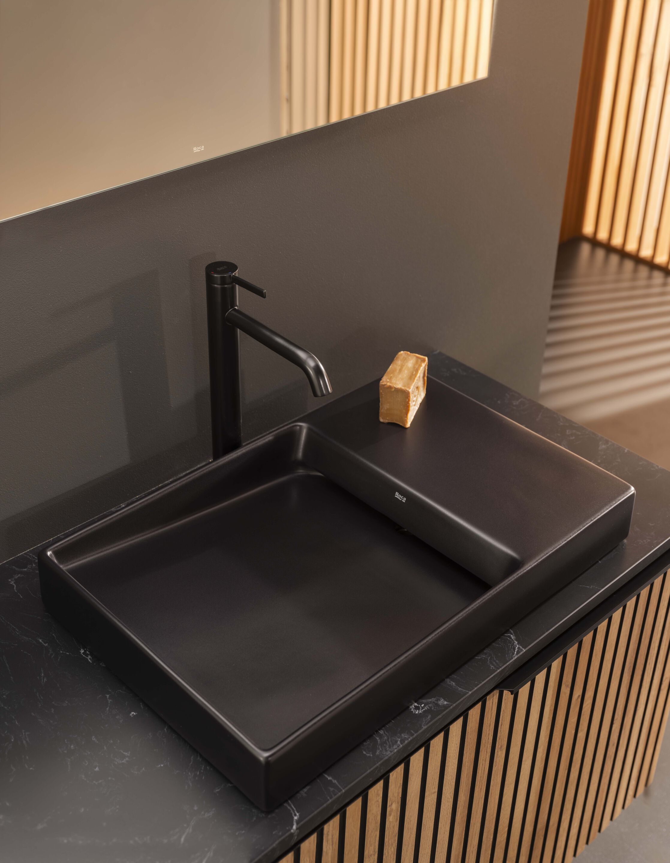 Деревянный подвесной умывальник с ящиками Roca Horizon ARCH-00099164 - Вид №4