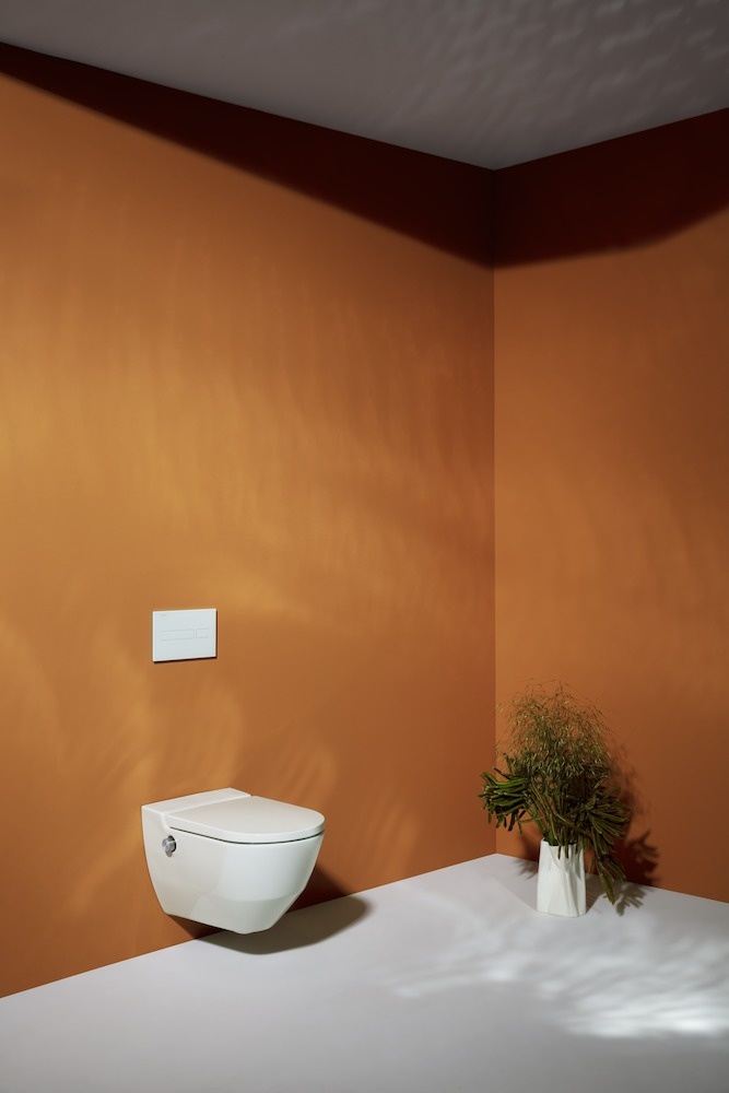 H8206014000001 Подвесной унитаз-биде, безободковый rimless, включает в комплект съемное сиденье с крышкой с механизмом "мягкое закрывание" LAUFEN PRO - Вид №55