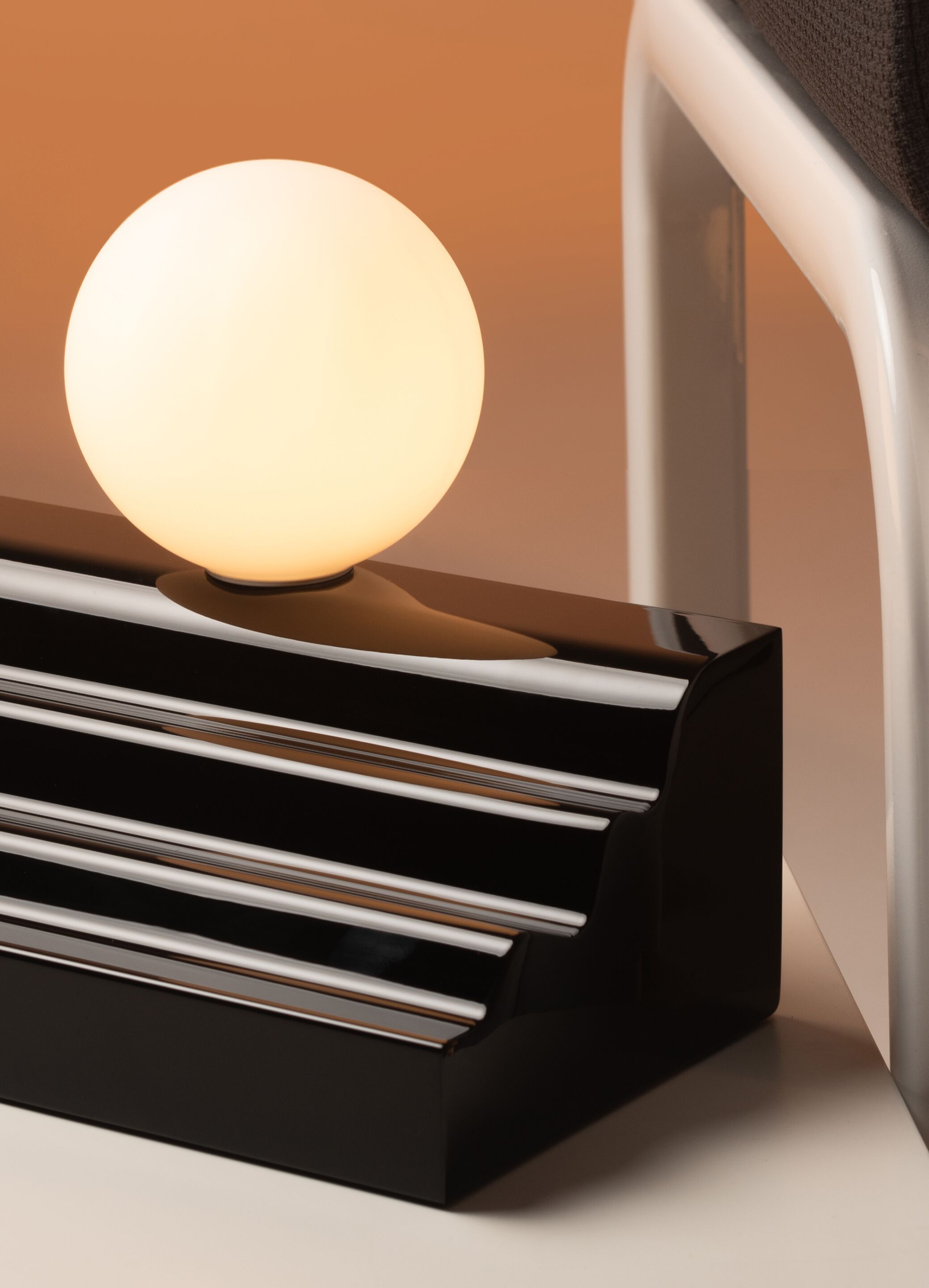 Светодиодная настольная лампа CVL Luminaires Les Dé-moulures ARCH-00064791 - Вид №5