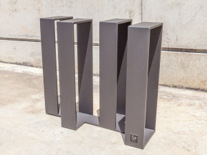 Железная стойка для велосипедов