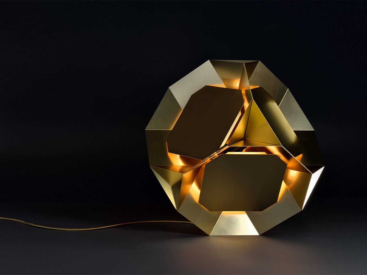 Латунная светодиодная напольная лампа / настольная лампа Rakumba Pylite ARCH-00118401 - Вид №3