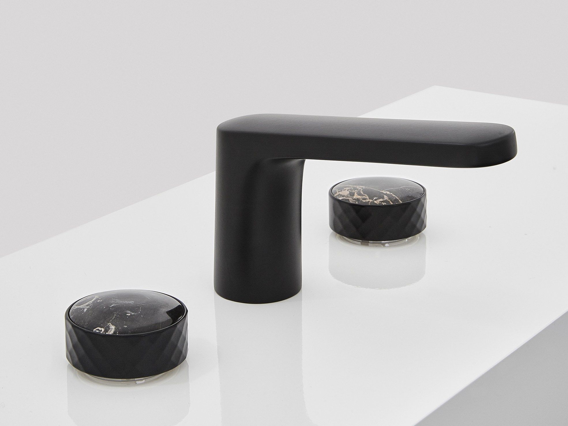 Смеситель для раковины с 3 отверстиями FIMA CARLO FRATTINI текстура ARCH-00003311