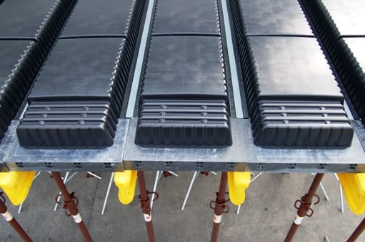 Отдельно стоящая опалубочная панель для перекрытия Geoplast SKYRAIL ARCH-00029823 - Вид №1