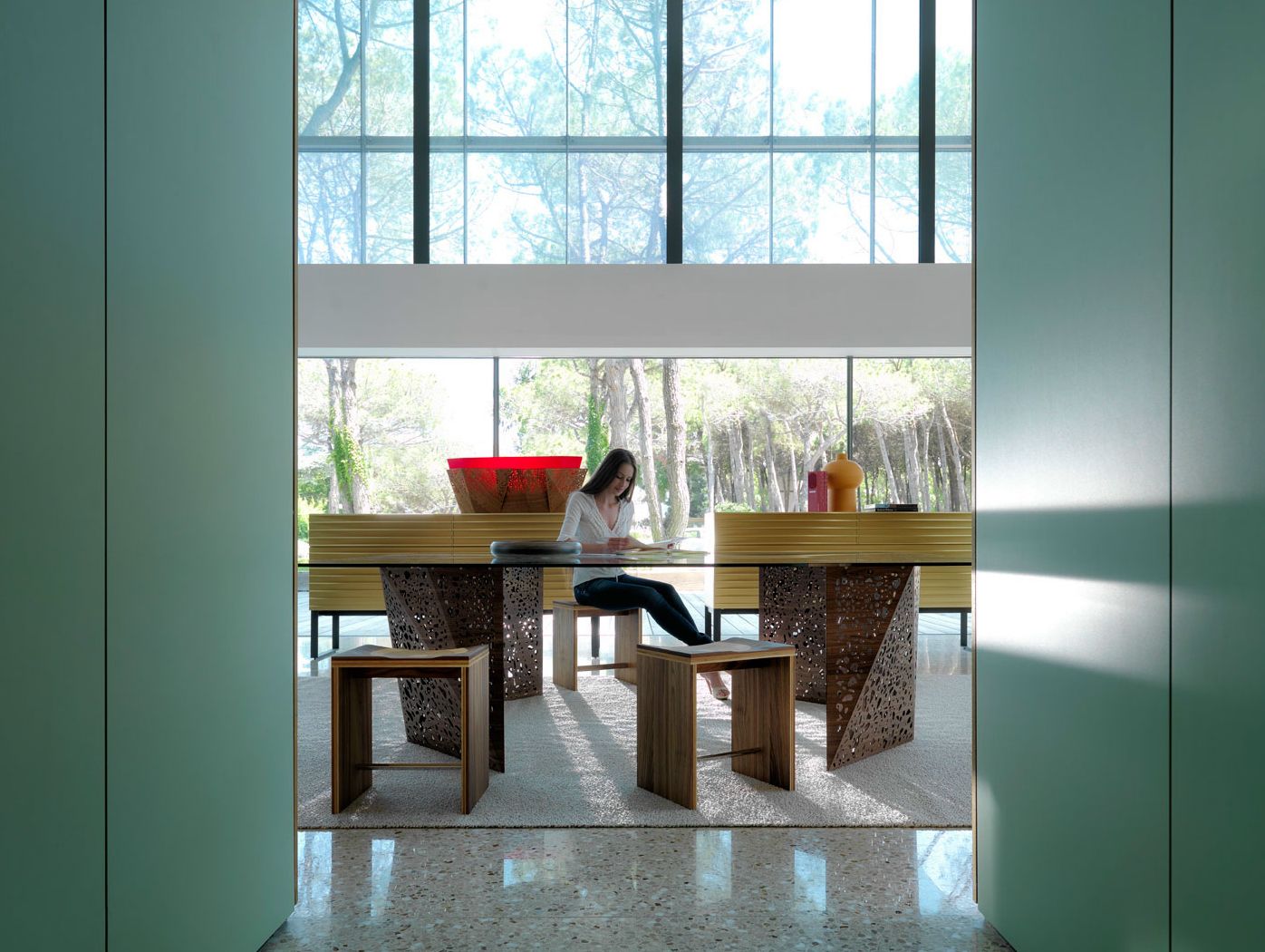 Прямоугольный стол Casamania & Horm Riddled ARCH-00067792 - Вид №4