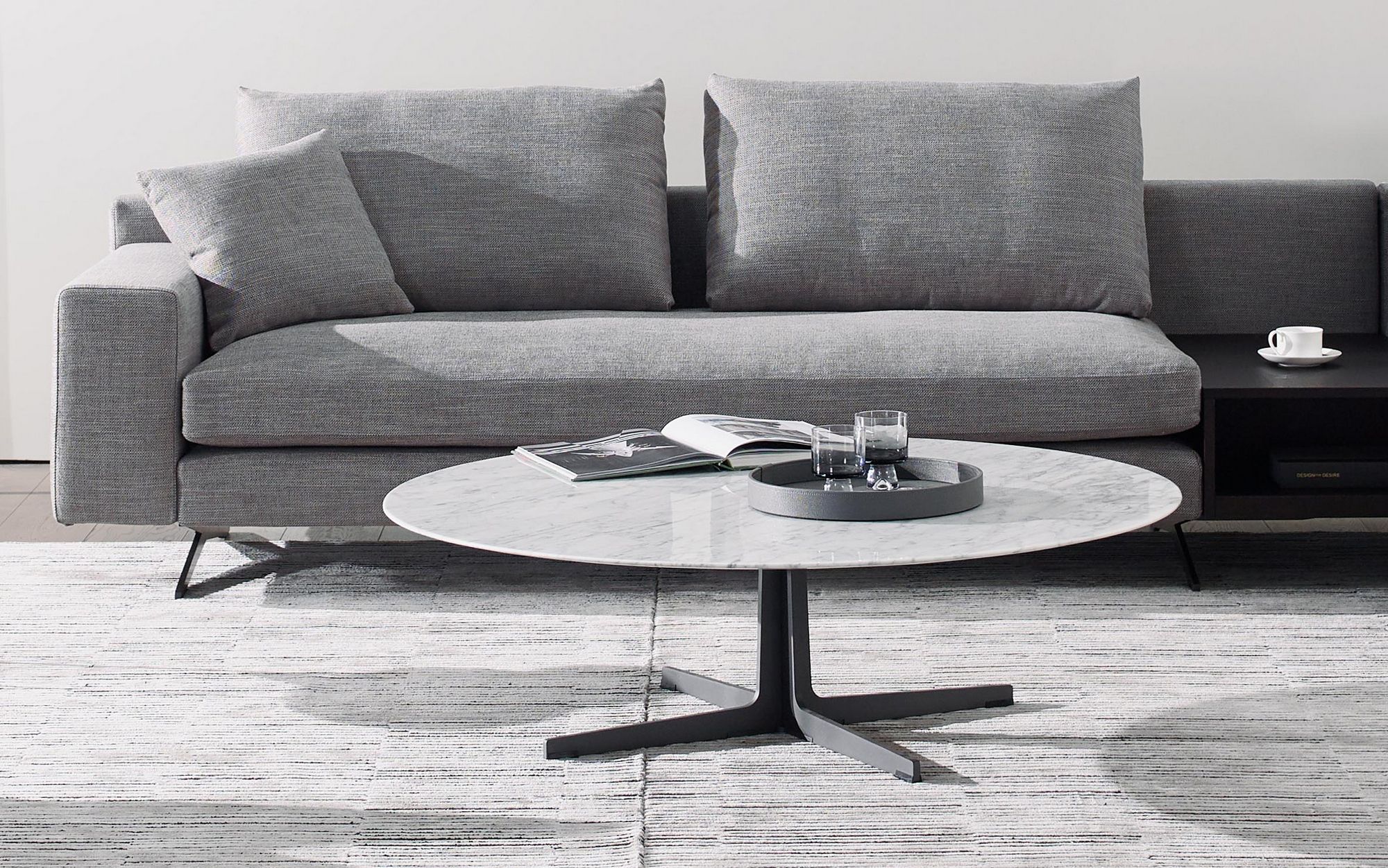 Журнальный столик из каррарского мрамора CAMERICH VARY ARCH-00005564 - Вид №2