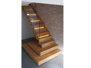 Консольная лестница со светодиодом