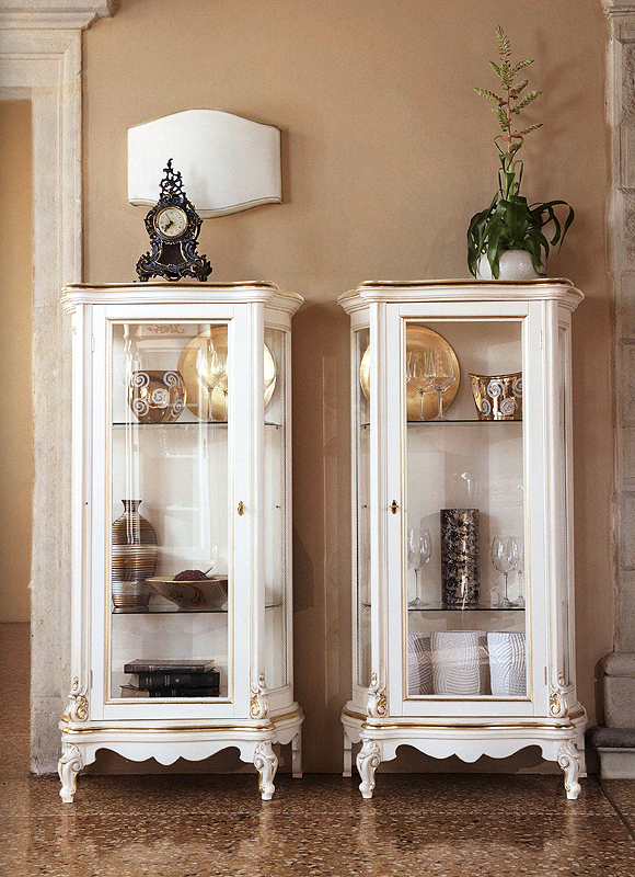 Витрина  BTC INTERNATIONAL L0013L 