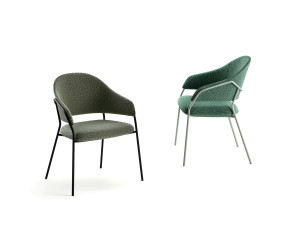 Тканевый стул с подлокотниками